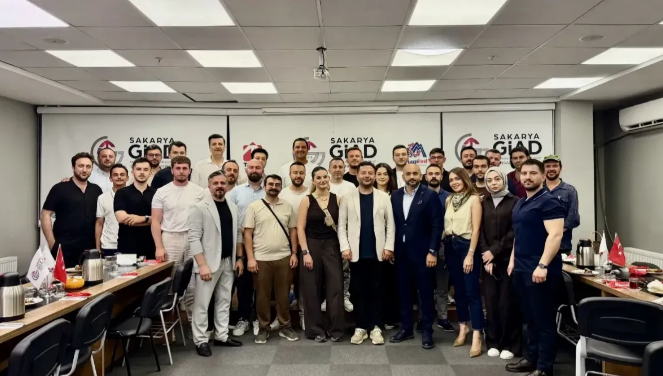 Sakarya GİAD Vizyon'da yapay zeka konuşuldu