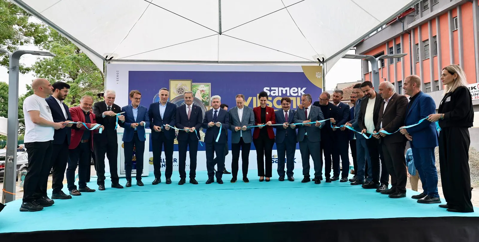 El emeği göz nuru eserler yıl sonu sergisinde görücüye çıktı