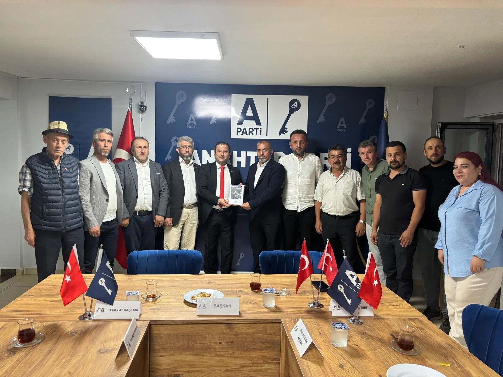 Anahtar Parti Bolu Merkez İlçe Başkanlığı'na İade-i Ziyaret