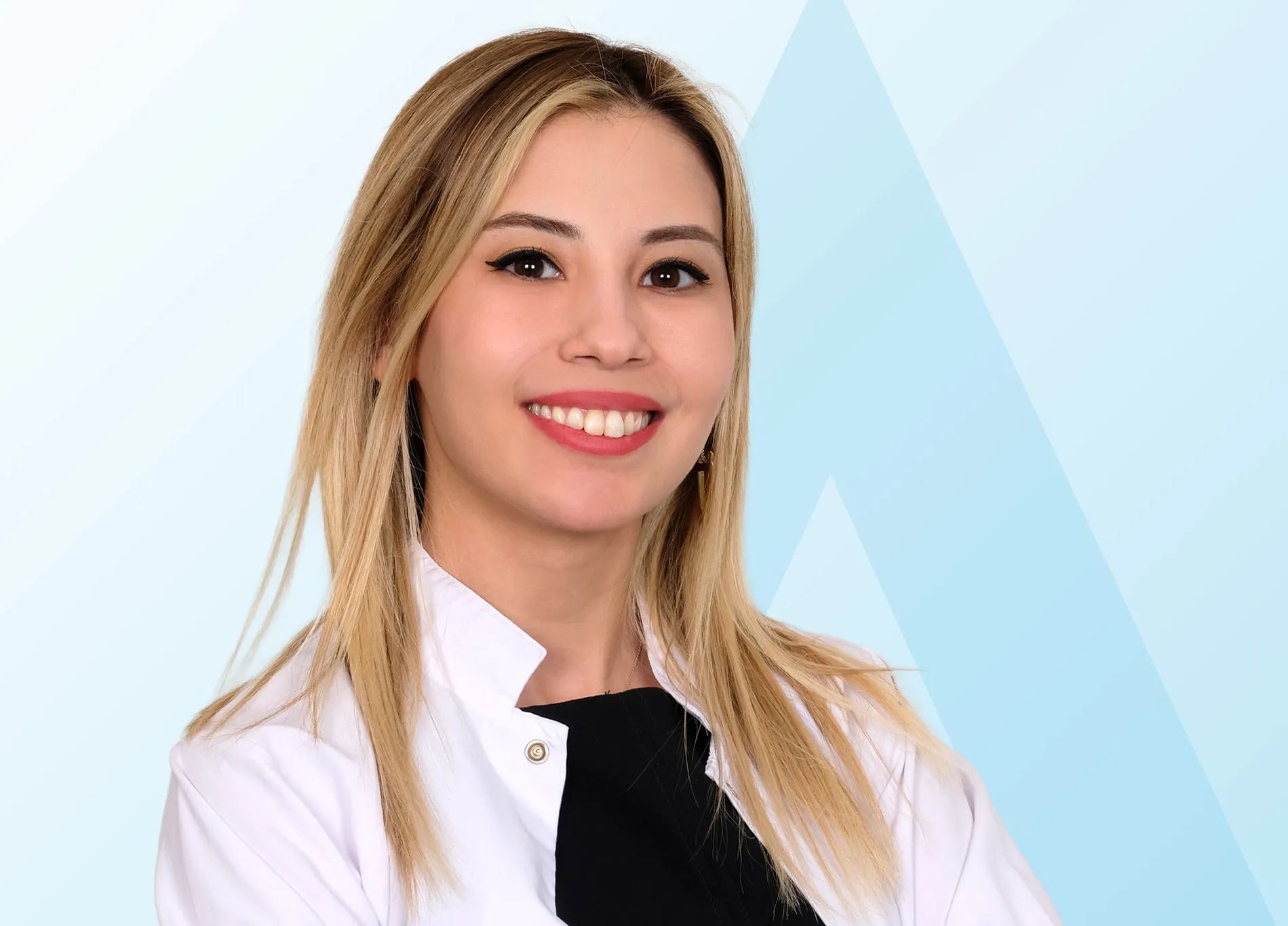 Yaz aylarında cildimizi yıpratan 7 tehlike!