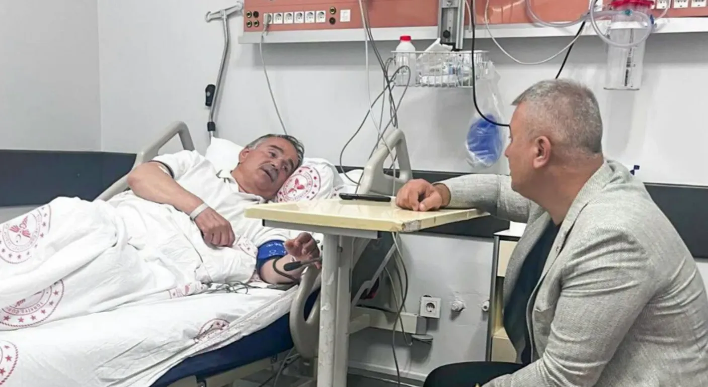 Başkan Osman Çelik'ten Başkan Karakullukçu'ya geçmiş olsun ziyareti