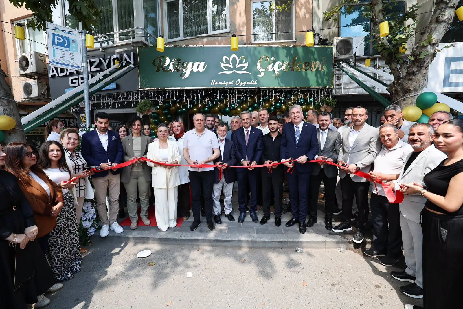 Rüya Çiçek Evi törenle hizmete açıldı