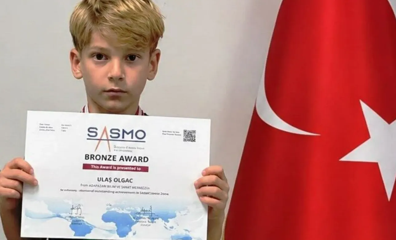 Uluslararası Matematik Olimpiyatı’nda Ulaş Olgaç’tan bronz madalya