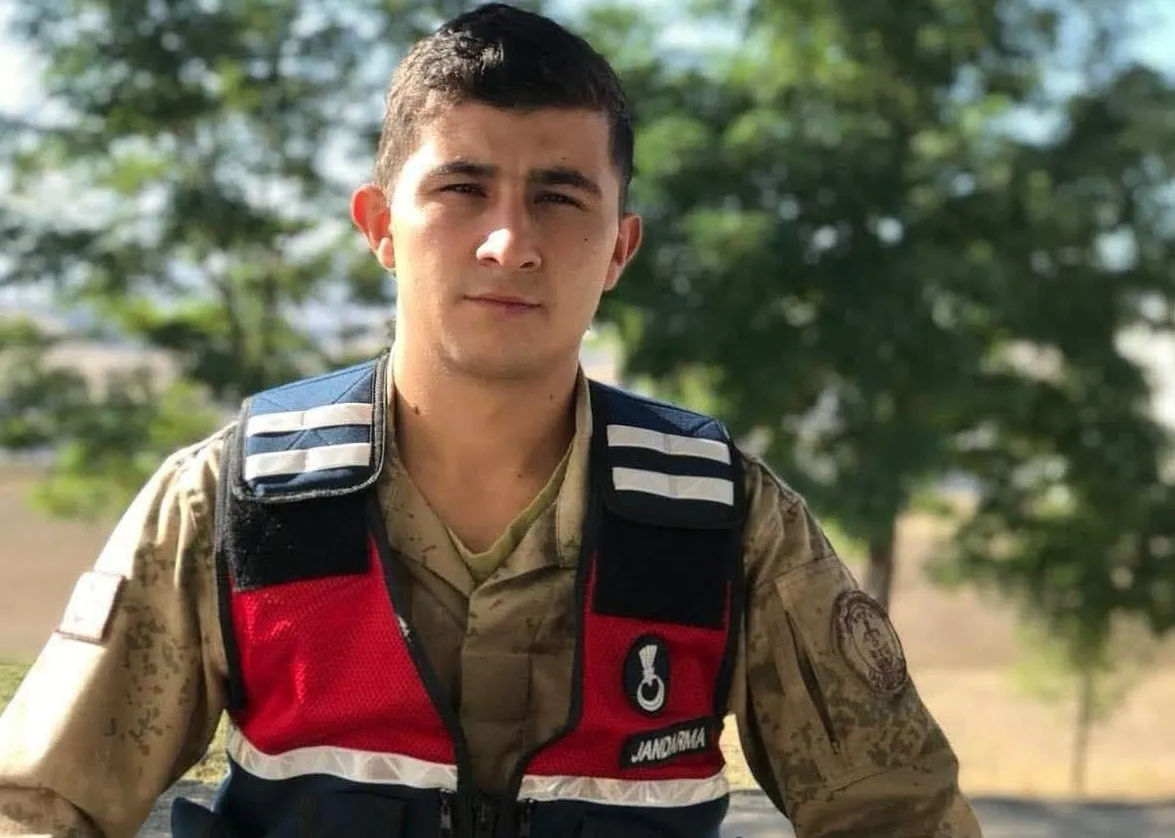 Akyazılı Uzman Çavuş Hayatını Kaybetti