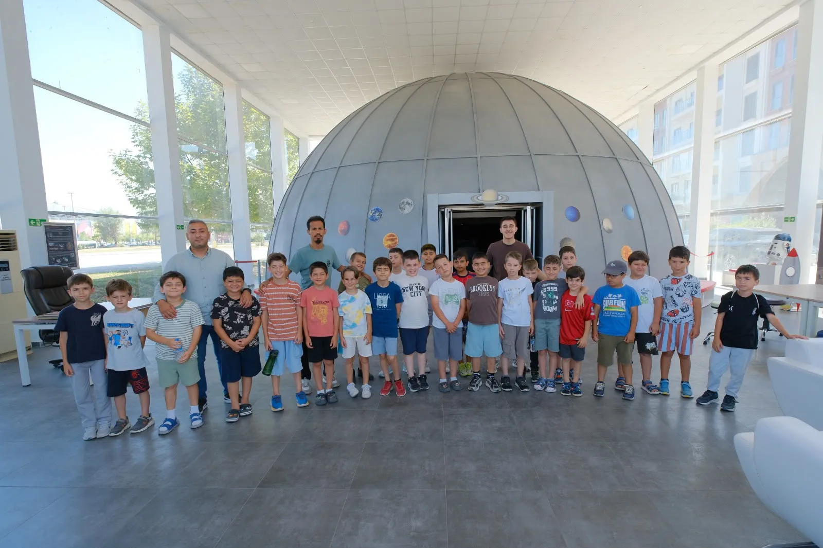 Planetaryumda Yaz Okulu Heyecanı