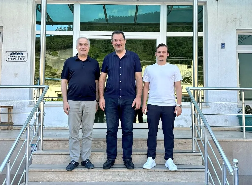 Ali İhsan Yavuz’dan Buzdağı Su Fabrikası’na Ziyaret