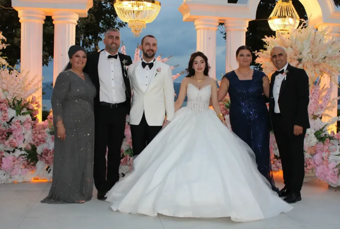 Esma ve Efkan’ın mutlu günü