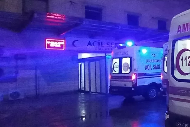 İki grup arasında bıçaklı kavga! 3 yaralı