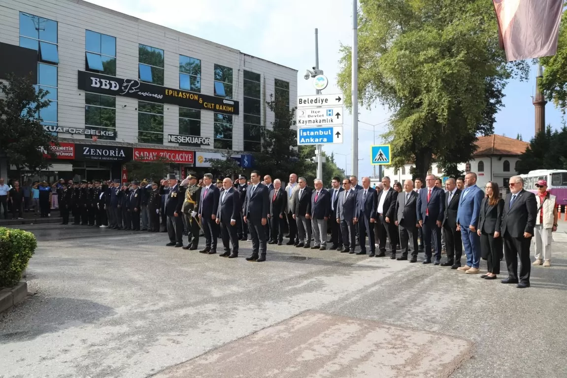 Büyük zaferin 104. Yılı Hendek’te kutlandı