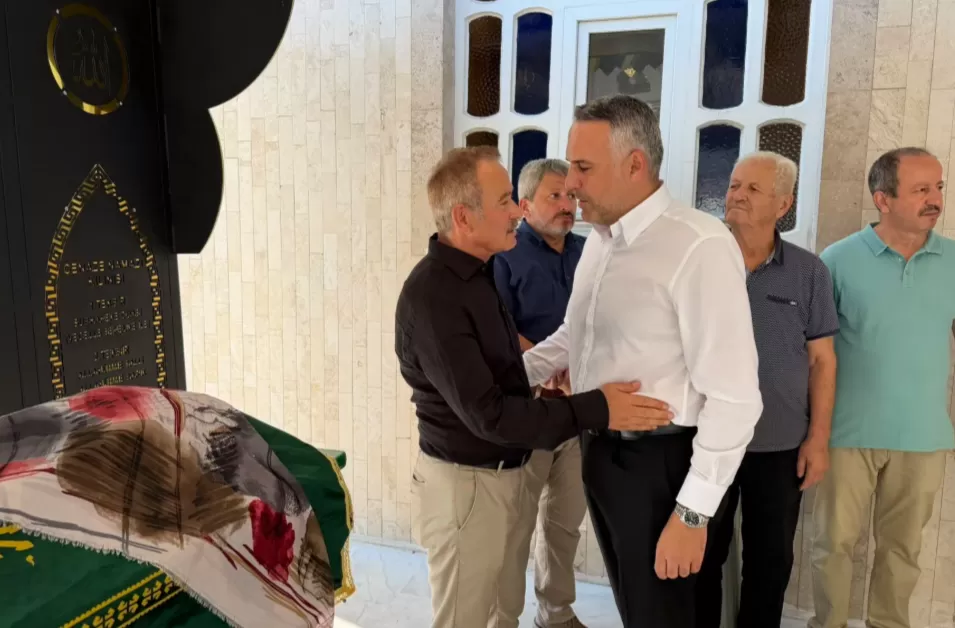Süleyman Baş'ın ablası son yolculuğuna uğurlandı