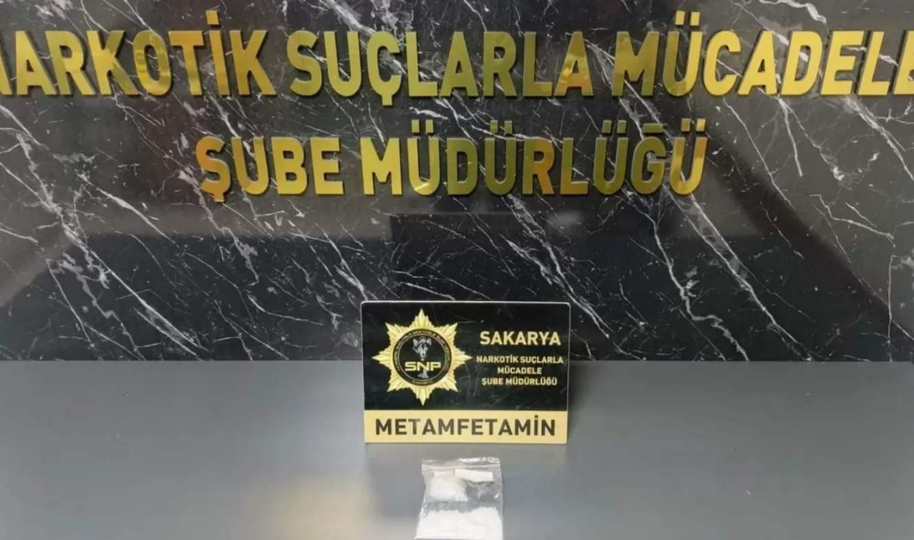 İstanbul’dan Sakarya’ya uyuşturucu sevkiyatına darbe