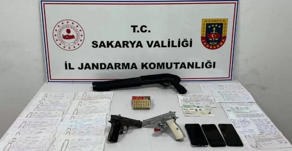 Sakarya'da tefecilere bir operasyon daha! 3 şüpheli yakalandı