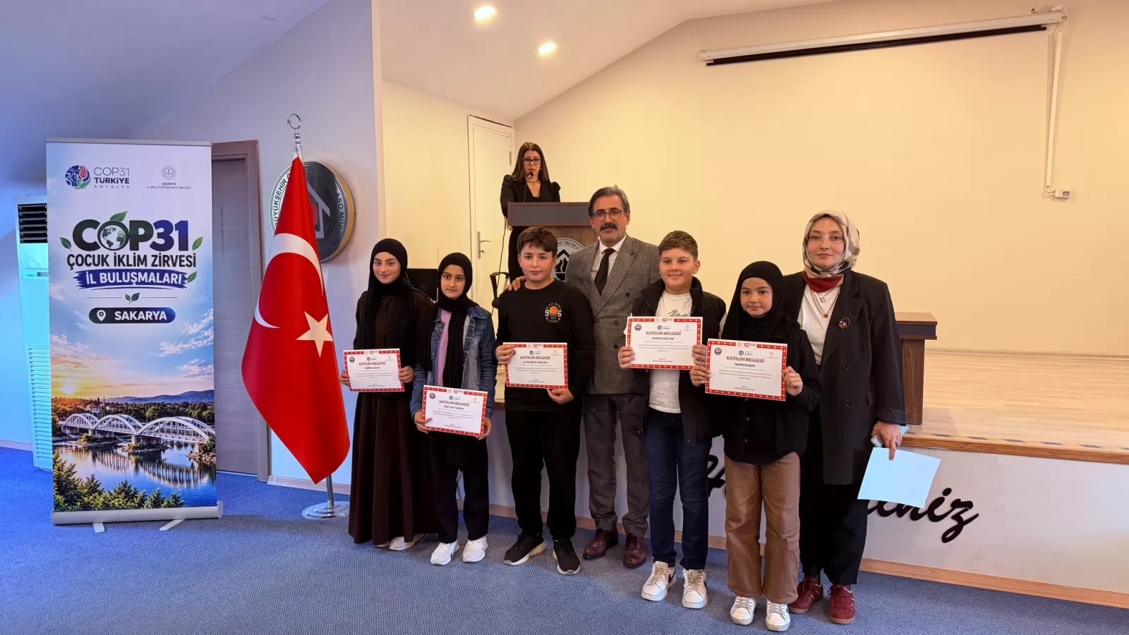 Sakarya'da çocuklar ve gençler iklim geleceği için buluştu