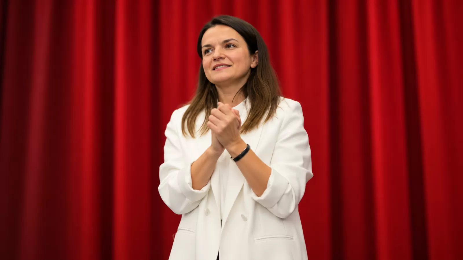 Yeni Parti Sakarya’da Selda Sezgin Kazandı