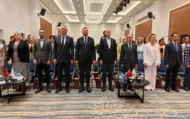 Kadın girişimciler zirvede buluştu