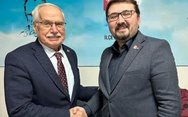 CHP Adapazarı'nda yeni Başkan Akbay