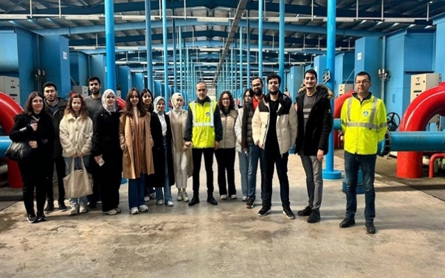 Büyükşehir’in tesisleri üniversite öğrencilerinin dersine konu oldu