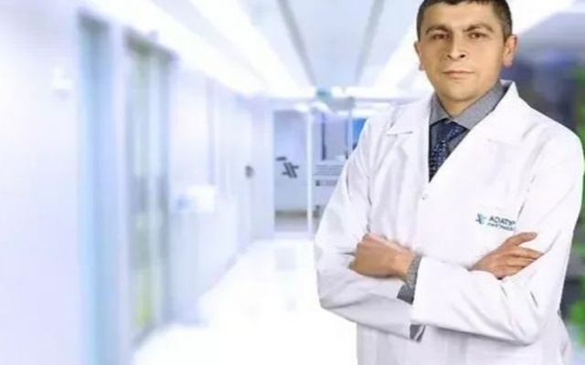 Doktoru ölüm hastane yolunda yakaladı!