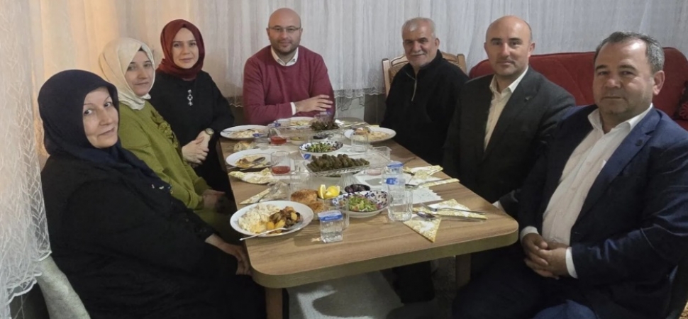 MHP Sakarya’dan Adapazarı’nda Ramazan ziyaretleri