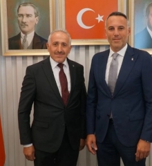 AK Parti Arifiye'de Veysel Ünlü ile devam edecek