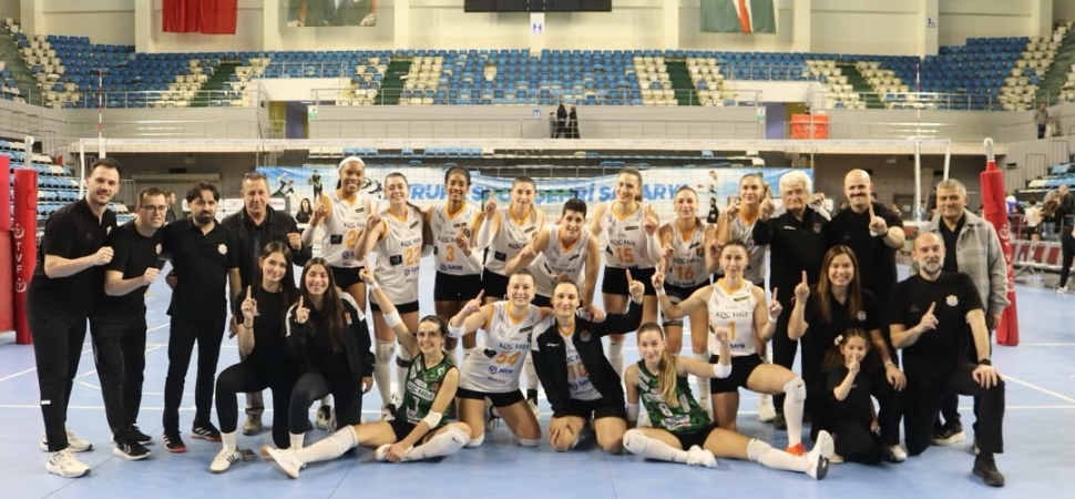 Sultanlar tarih yazdı; Sakarya Voleybol şampiyon