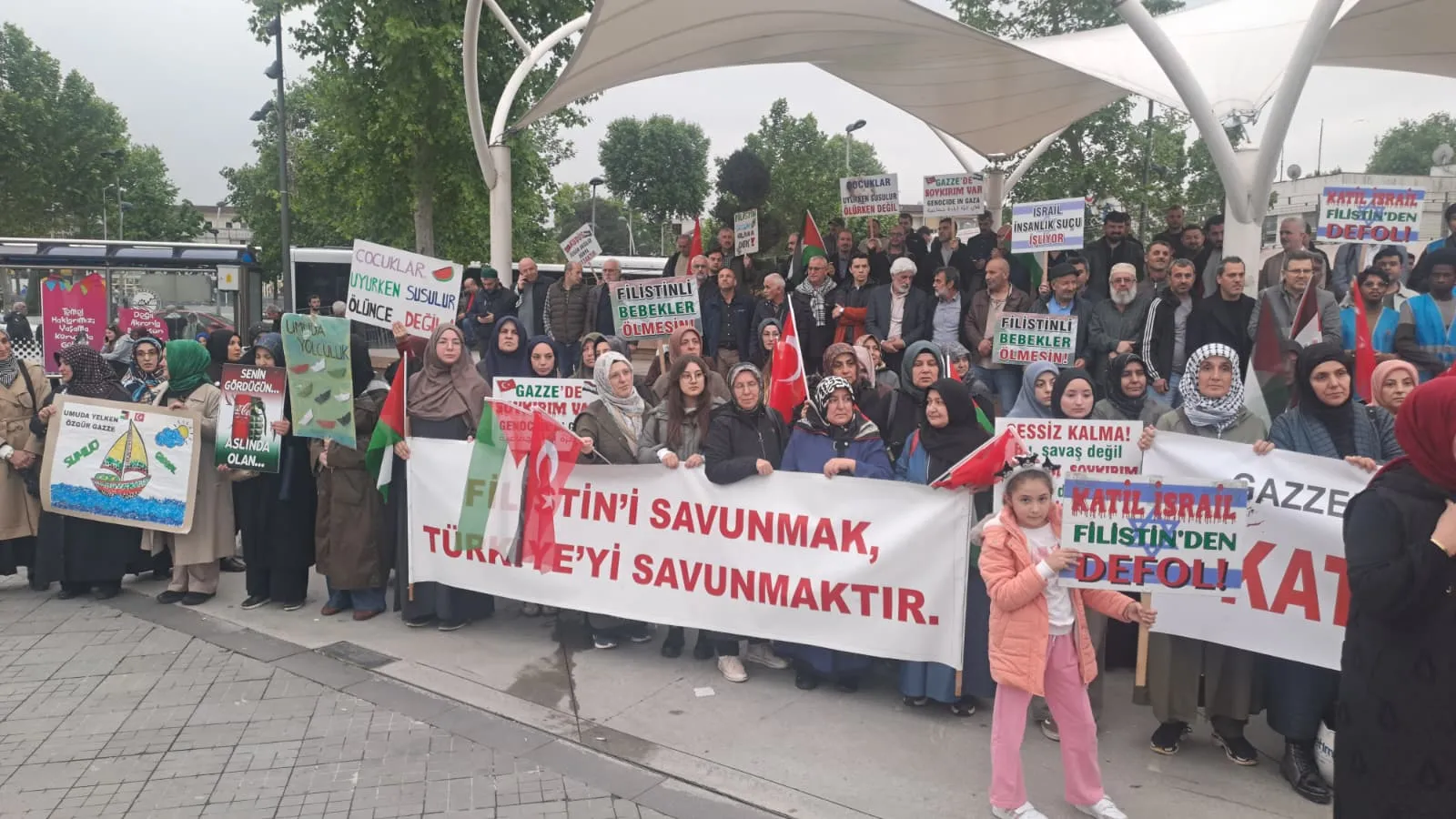 “Babamla Gurur Duyuyorum” Diyerek Seslendi