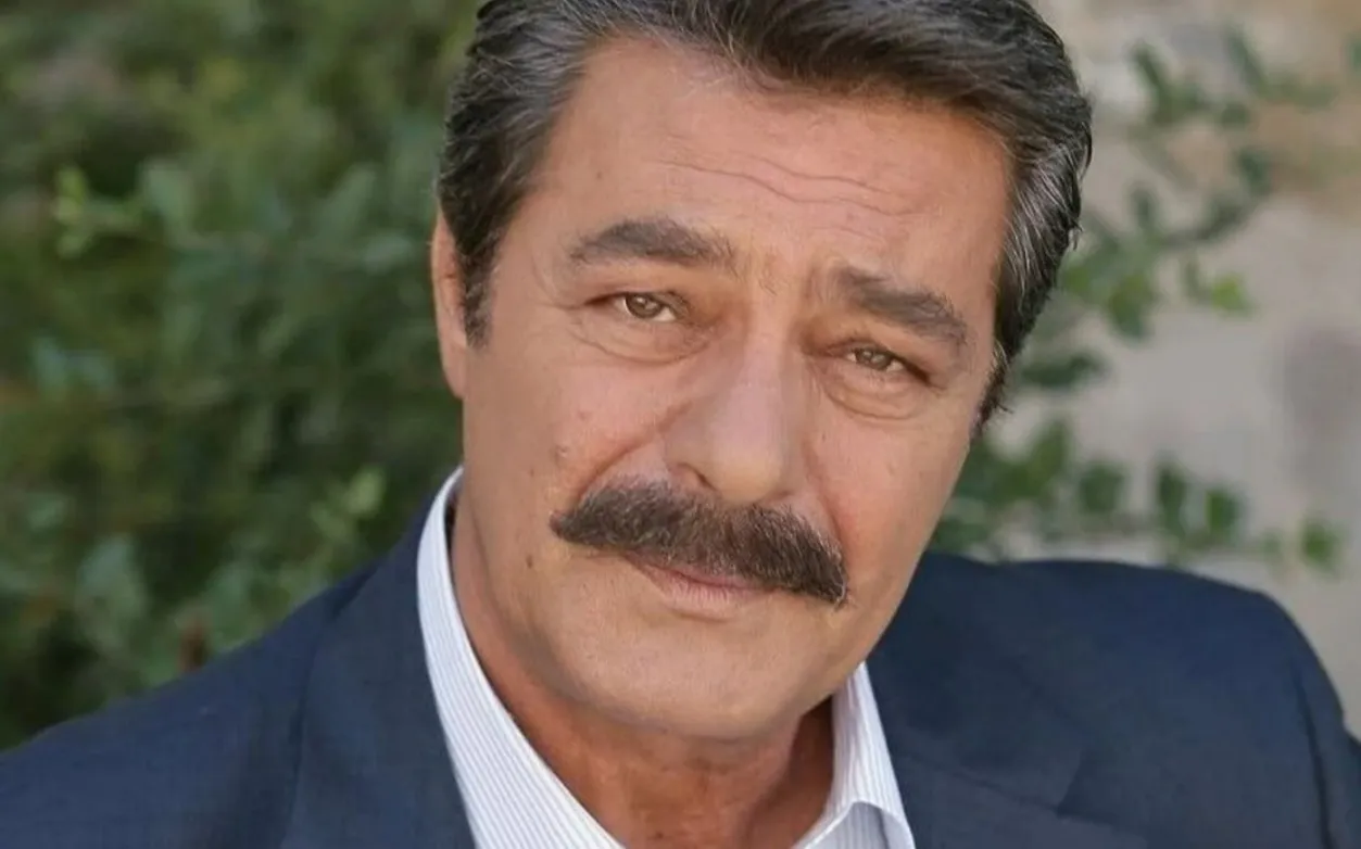 Kadir İnanır entübe edildi