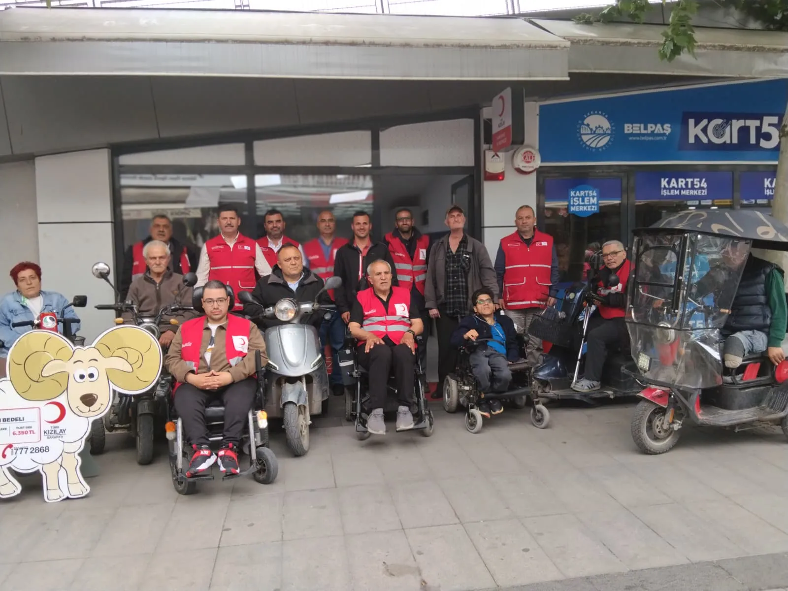Sakaryalı Engelli Bireylerden Kızılay’a Kurban Bağışı