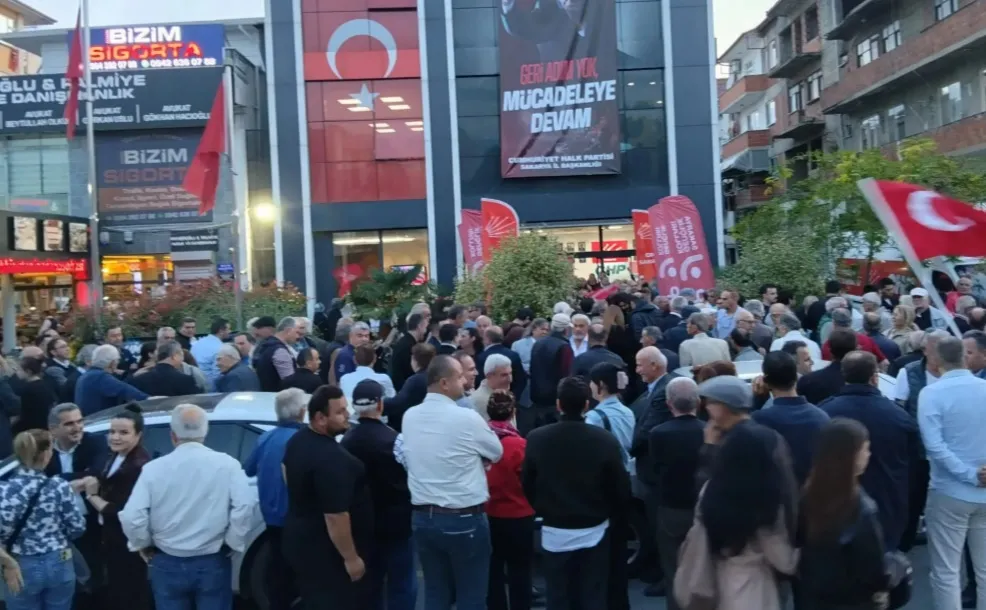 Sakarya'da CHP'lilerden yürüyüş