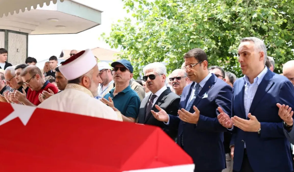 Emekli Vali Şemsettin Uzun son yolculuğuna uğurlandı