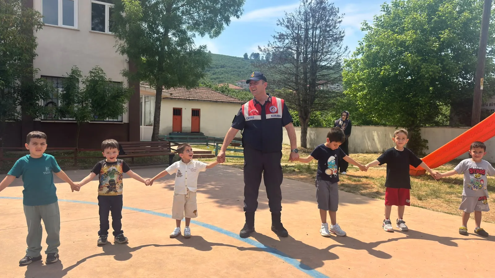 Jandarmadan Çevre Haftasına Anlamlı Etkinlik