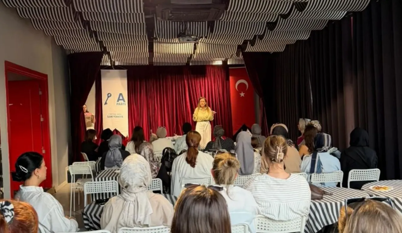 Anahtar Parti Serdivan Kadın Kolları'ndan nefes eğitimi