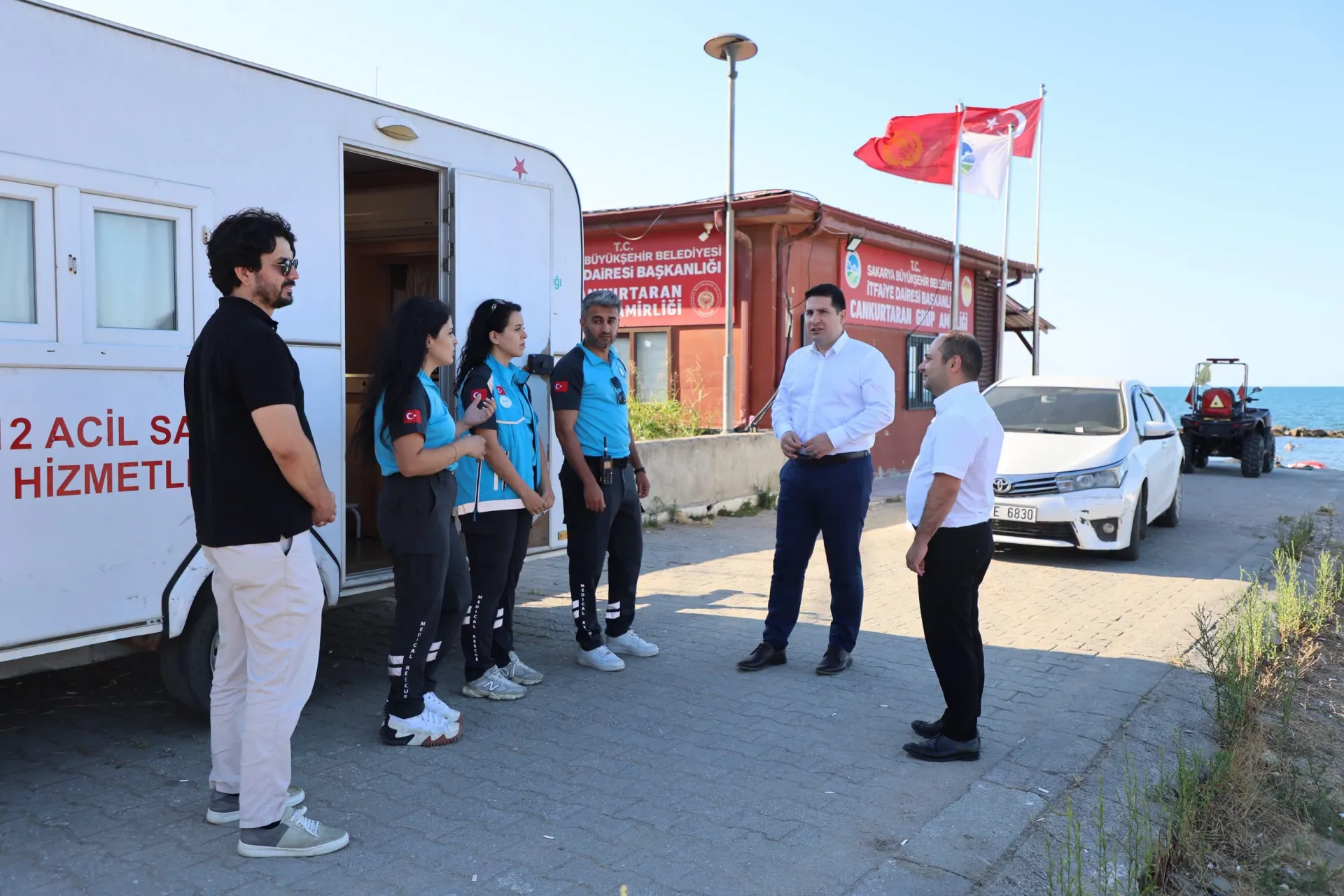 İl Sağlık Müdürü Özdemir UMKE görev noktasını ziyaret etti