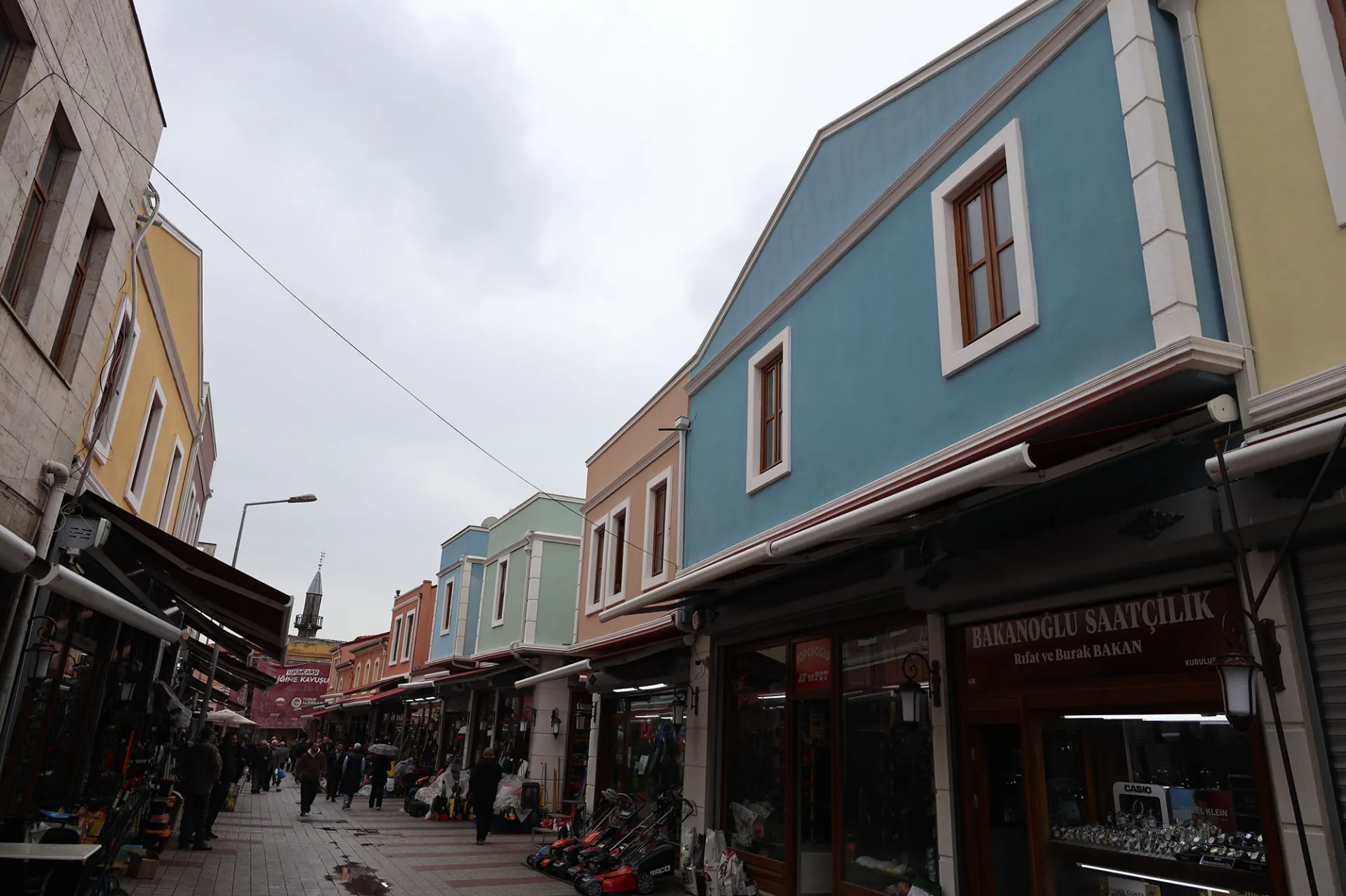 Uzunçarşı’nın tamamı artık yepyeni bir yüze kavuşuyor