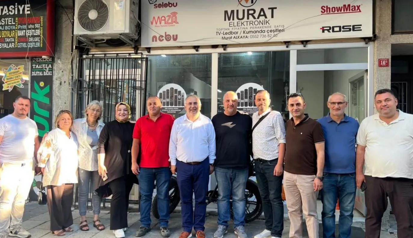 Anahtar Parti sahadan ayrılmıyor