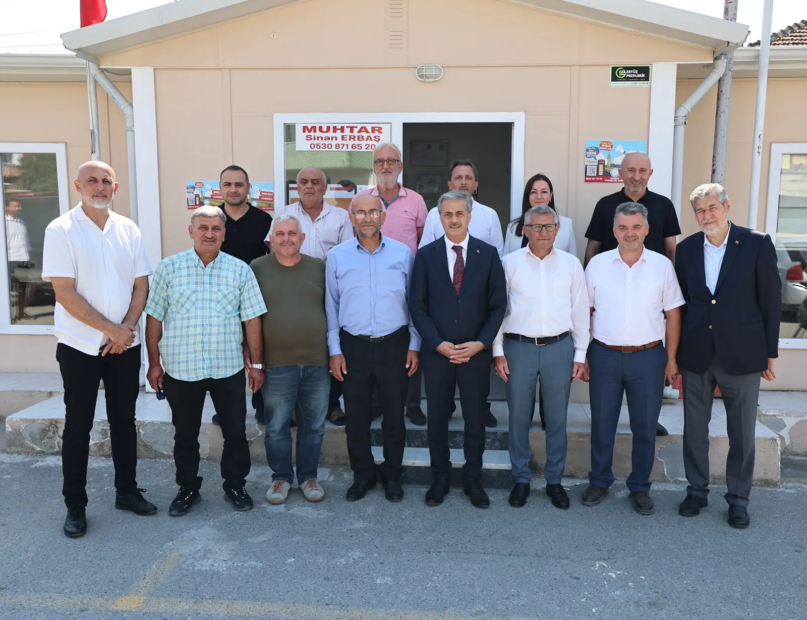 Başkan Alemdar, Erenler ve Karasu’da 2 mahalleyi ziyaret etti