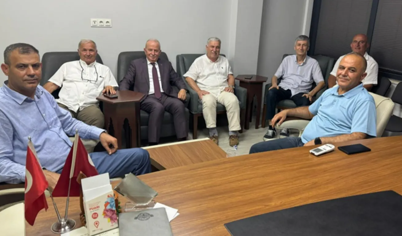 Trabzonlular Derneği’ne önemli ziyaret