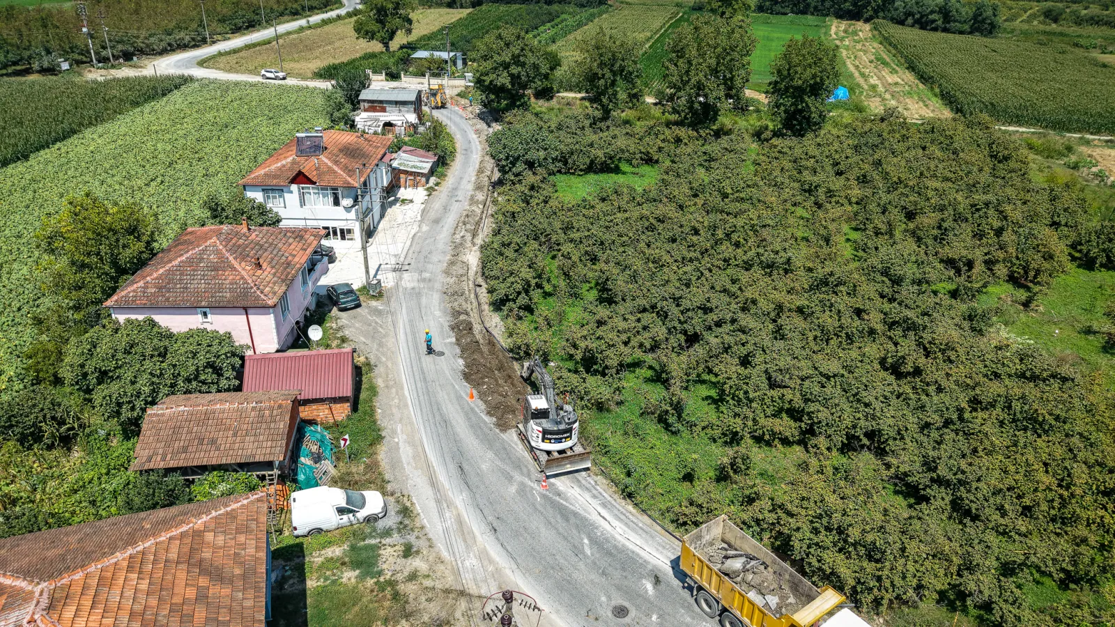 Halit Molla Caddesi'nde Yenileme Çalışmaları Başladı!