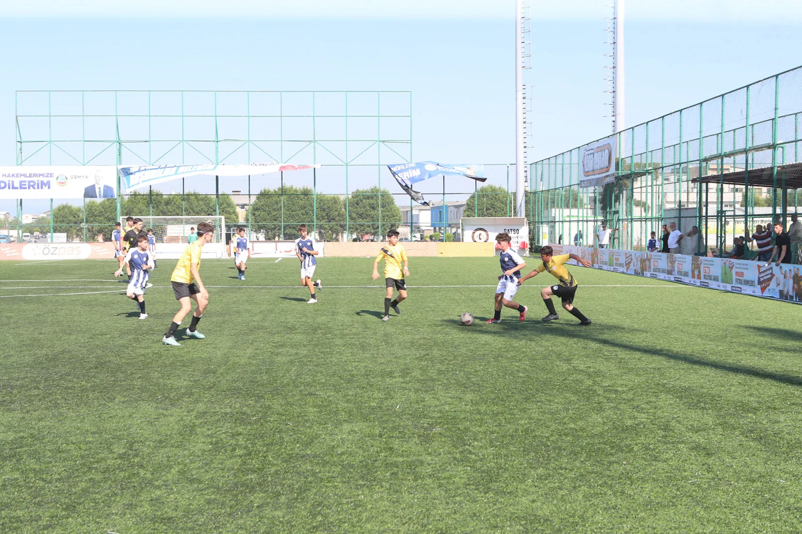 Başkanlık Futbol Kupası başladı: 39 mahalle sahada