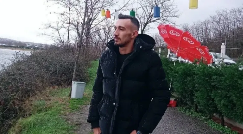 Nehre Atlayan Genç Ölü Bulundu