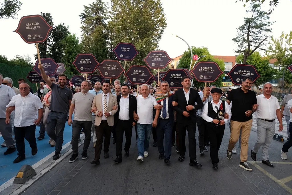 Festivalde SYKD standındaki vefa köşesi büyük ilgi görüyor