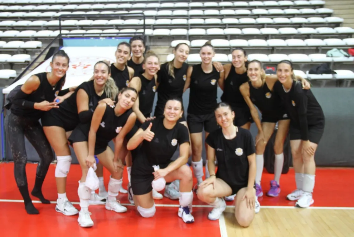 Sakarya Voleybol parkede yeni sezon hazırlıklarına başladı