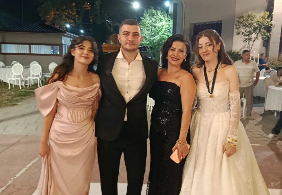 Sapanca’da Ceydanur ve Yunus Emre’nin mutlu günü