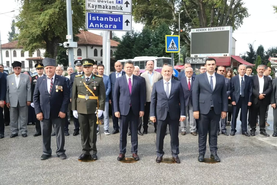 Büyük zaferin 104. Yılı Hendek’te kutlandı