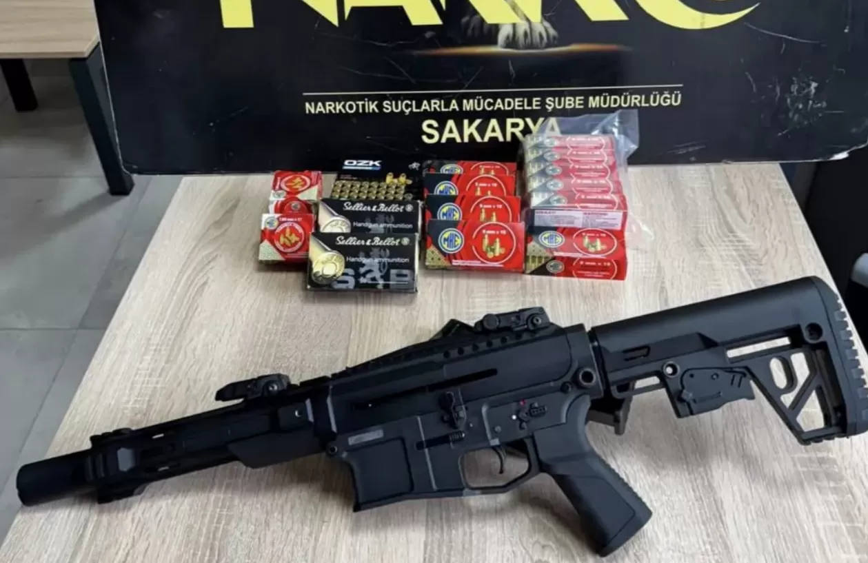 "Sokaklar Güvende" soruşturmasında 3 şüpheli yakalandı