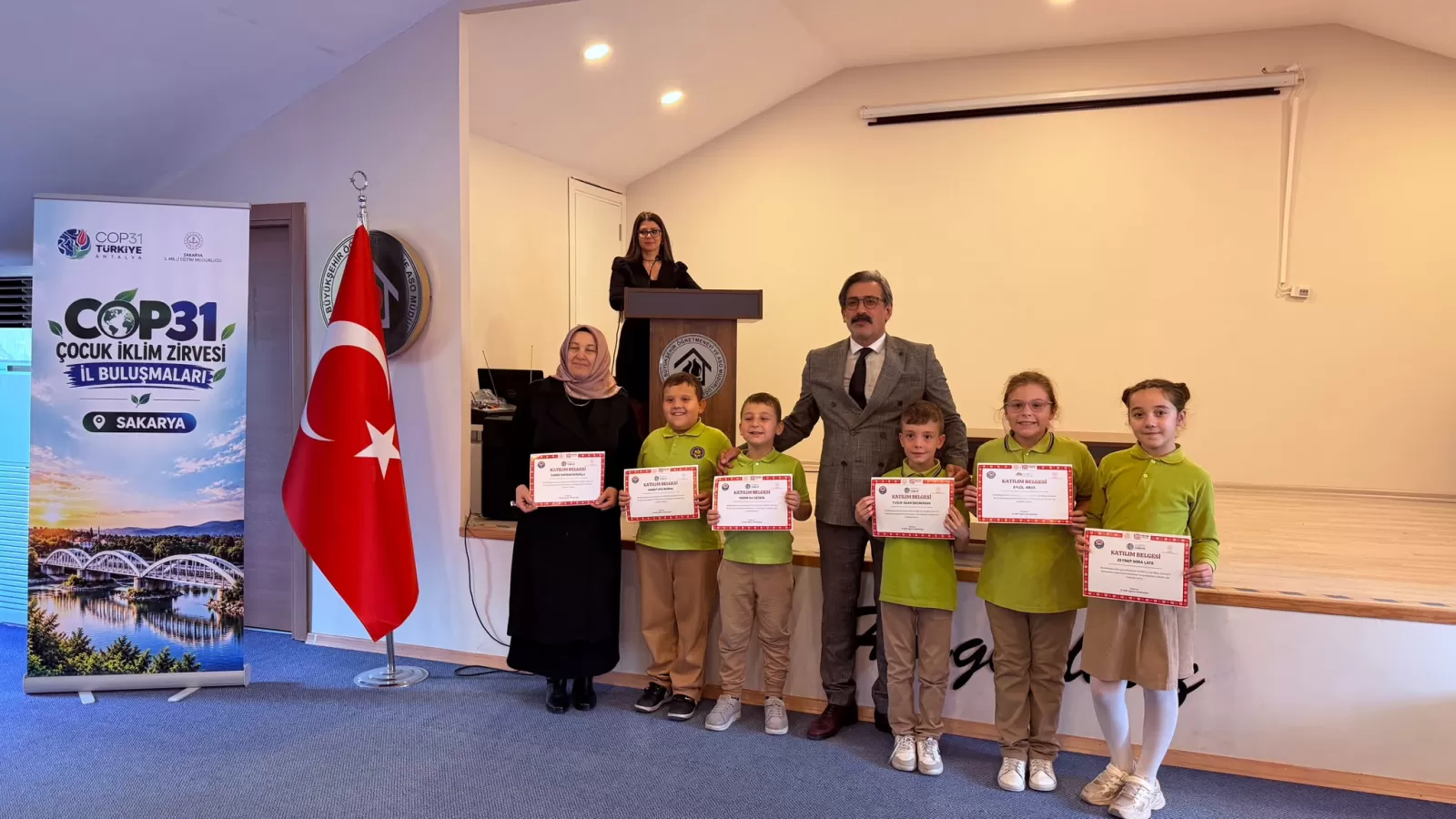 Sakarya'da çocuklar ve gençler iklim geleceği için buluştu